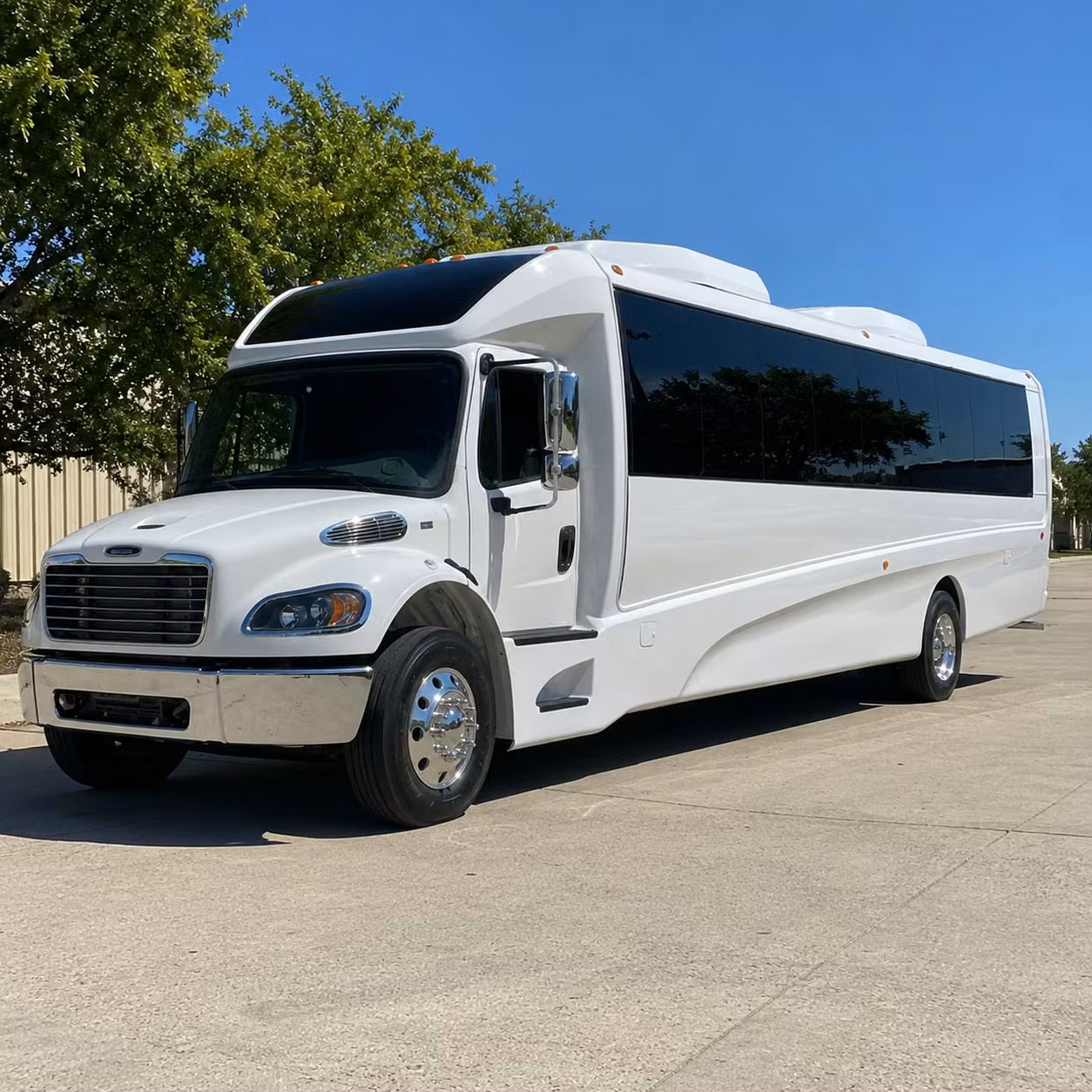 35 passenger minibus