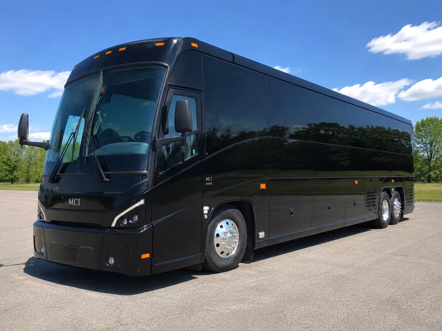 coachbusprovo com is how provo wedding groups get around without the stress